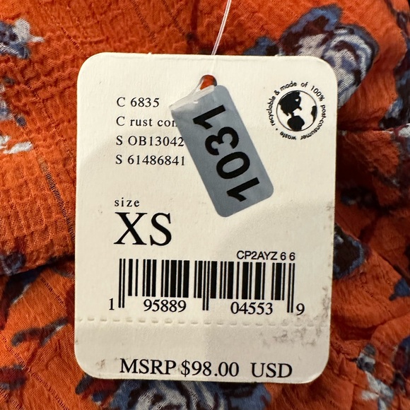 NWT Free People crop blouse with long sheer sleeves - Picture 6 of 6